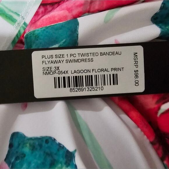 Nicole Miller‎ Floral Twisted Bandeau Swim Dress Suit Plus Size 2X 3X New - Picture 6 of 10